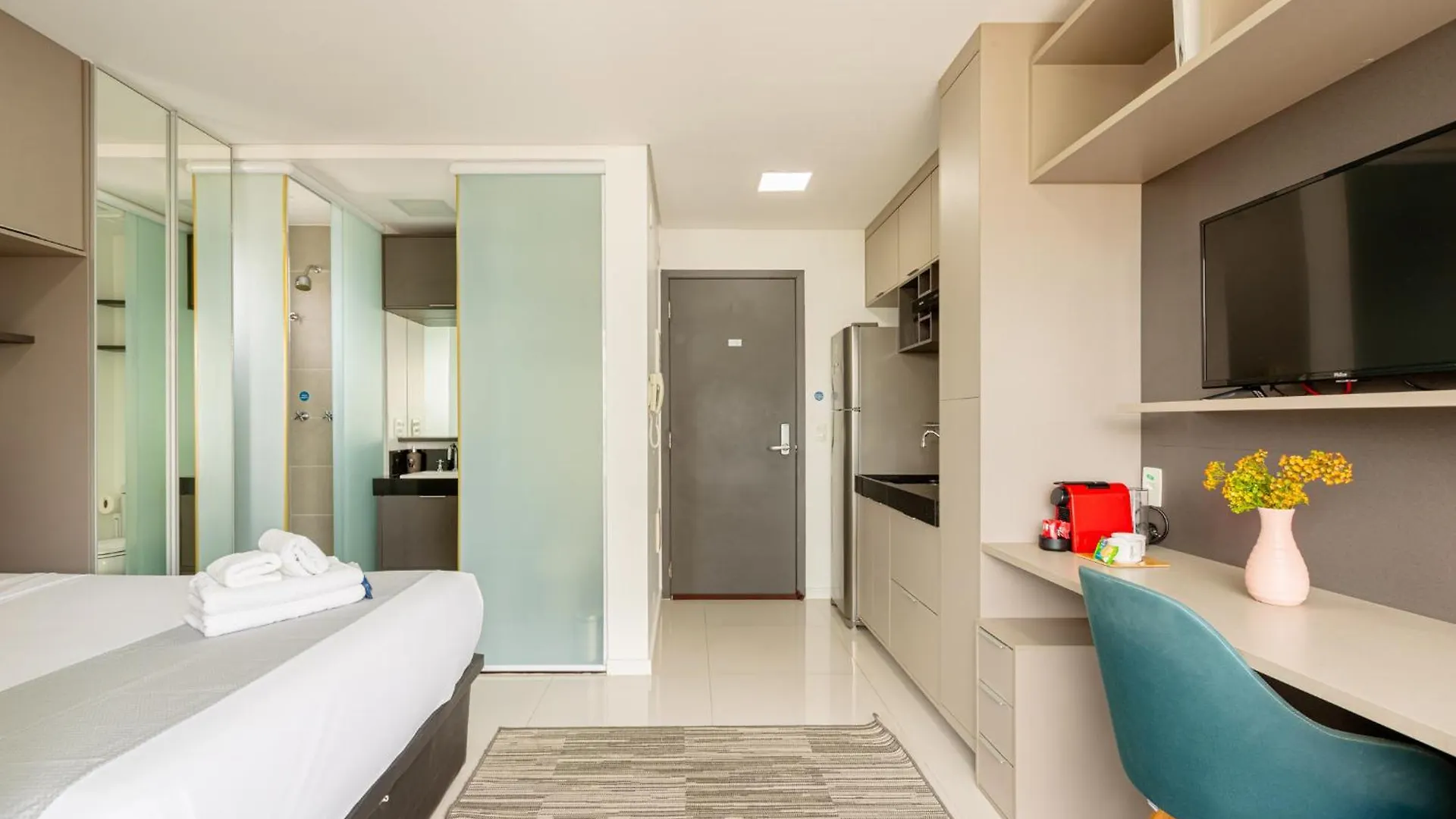Easy Star - Praticidade E Conforto Na Vila Olimpia Com Piscina - Ae01H Sao Paulo 0*,  Brazil
